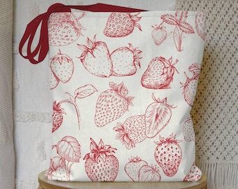 Cute Strawberry Tote Bag, Strawberry Lover Gift, Cute Tote Bag for Her, Farmers Market Bag, Reusable Tote Bag for Grocery Shopping