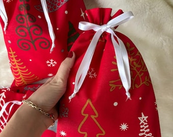 Christmas Tree Red Fabric Gift Bag, Reusable Xmas Drawstring Sack