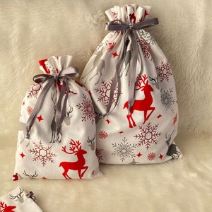 Handmade Reindeer Fabric Gift Bag: Reusable Christmas Present Sack