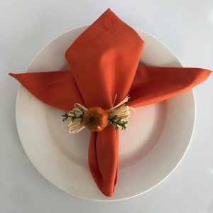Pumpkin Napkin Rings: Thanksgiving Fall Table Decor