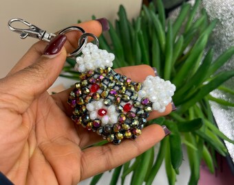Llavero de mariposa con cuentas de cristal hecho a mano: dije de bolso único, regalo de Navidad, idea de regalo, regalo de Navidad,