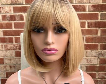 Short Blond Bob Wig With Bangs/ Fashion Blonde Ombré Wig/ Short Straight Hair/ Heat Resistant Wig/ Natural Look Hair/ Party Wig/ Styled Wig