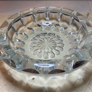 Vintage KIG Indonesia Large Clear Cut Ashtray
