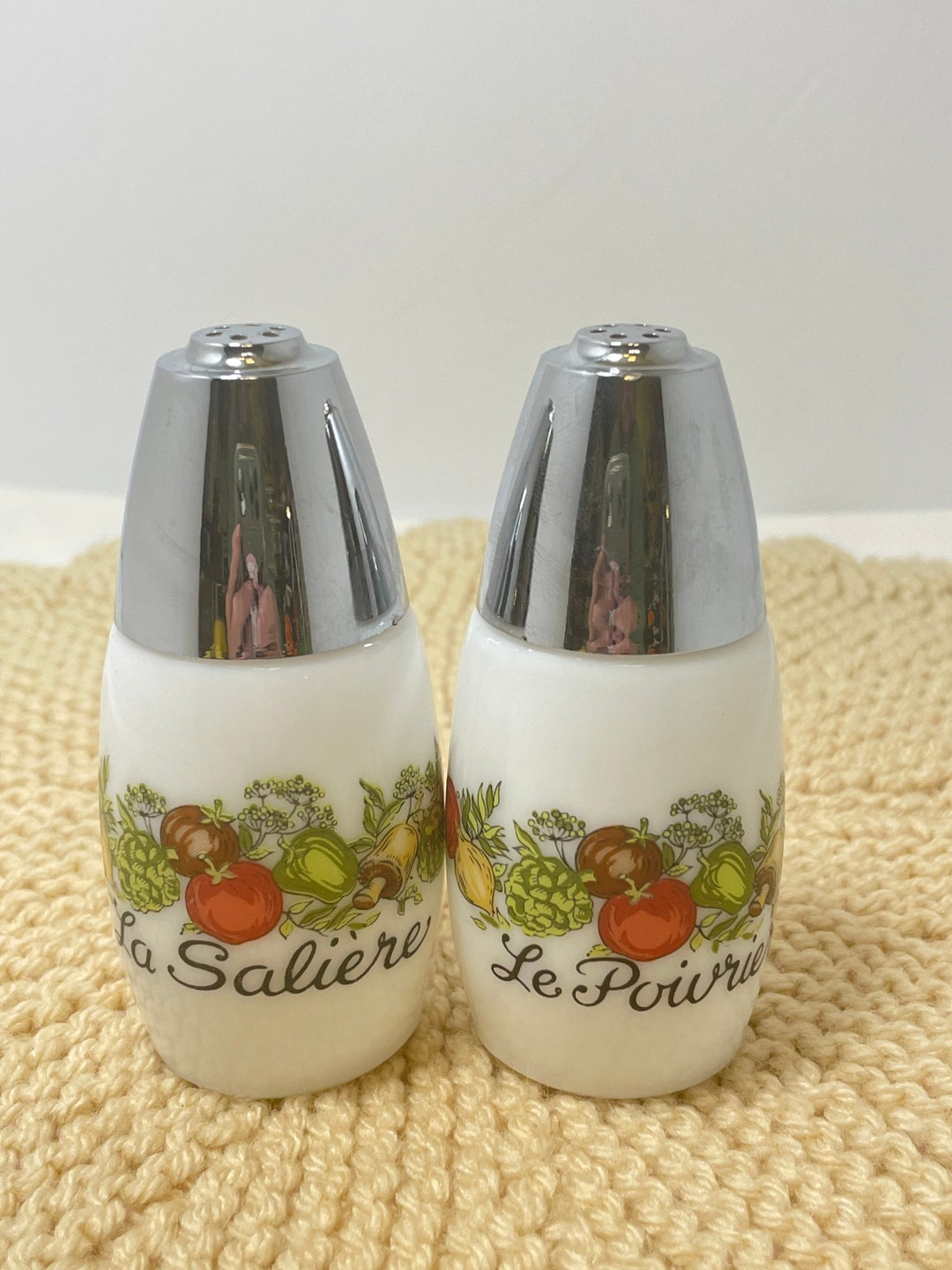 VINTAGE Westinghouse Salt & Pepper Shakers 3.5H La Saliere Le Etsy
