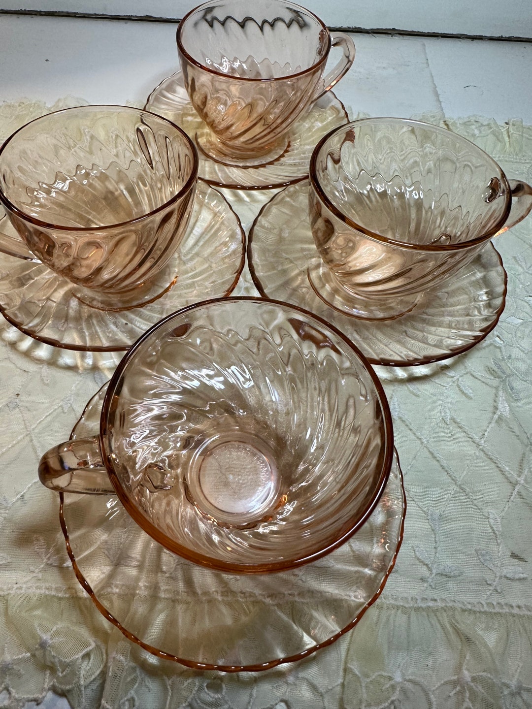 ヴィンテージ アルコロック フランス ロザリン ピンク 渦巻き