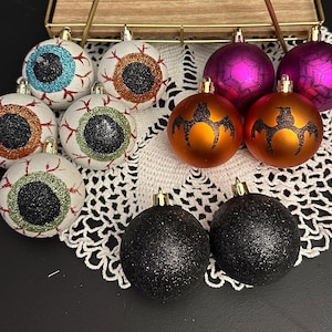 Halloween Tree Ornaments Eyeballs, Bats, Spiderwebs Set Of 11