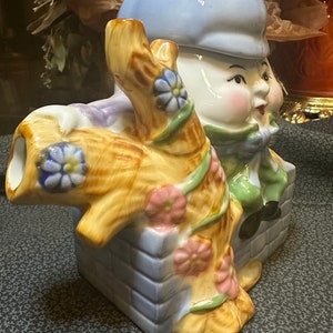 Vintage Feitx Collectible Teapot , Whimsical Humpty Dumpty Teapot