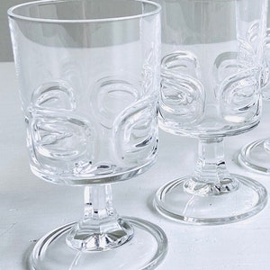 French Cristal D’Arquest Set 2 Ecusson Pattern Lead Crystal Cordial Glasses 3oz