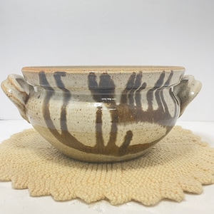 Beautiful Vintage STUDIO ART POTTERY Stoneware Handled Blow  Signed  77’ Retro