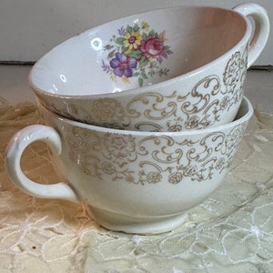 1930s Union Made Warranted 22-K Gold Royal Lovelace ENCO Serveware 2 Teacups