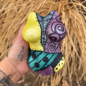 Bomba da bagno Halloween Sally Nightmare Begore Christmas Baddie al lampone nero e vaniglia