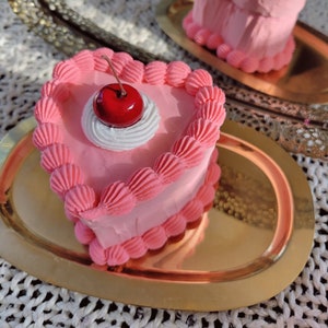 Herzförmige Kuchenbox