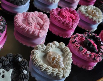 Fake Cake Compact Mirrors - Goth Babe
