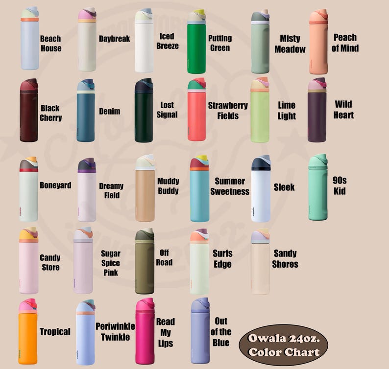 Op de afbeelding: Een set van drie keramische mokken met een gespikkelde, matte afwerking. De mokken zijn in cr&egrave;me, lichtgrijs en donkergrijs. Elke mok heeft een eenvoudig, minimalistisch ontwerp.