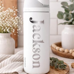 Personalized Owala Water Bottle 24oz 32oz • Custom Laser Engraved FreeSip • Custom Name Tumbler • Gift for Her • School Water Bottle Custom afbeelding 3