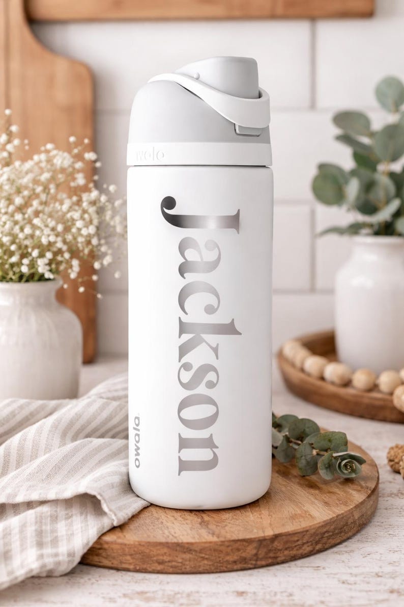Personalized Owala Water Bottle 24oz 32oz • Custom Laser Engraved FreeSip • Custom Name Tumbler • Gift for Her • School Water Bottle Custom afbeelding 3