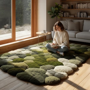 Hand-Tufted Wool Moss Pebble Rug: 3D Green & Cream Stone Design
