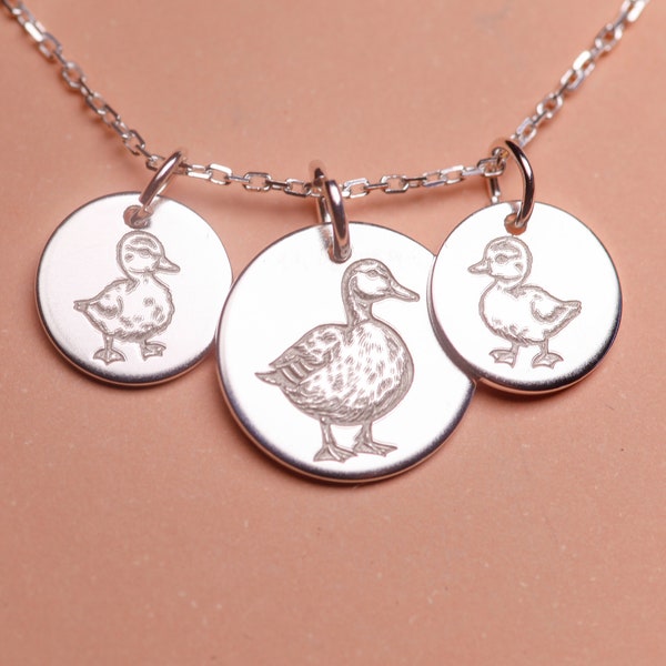 Mother Duck & Ducklings Necklace, Personalized Minimalist Jewelry, Mother's Day, Meaningful Gift, Mom Grandma Gift