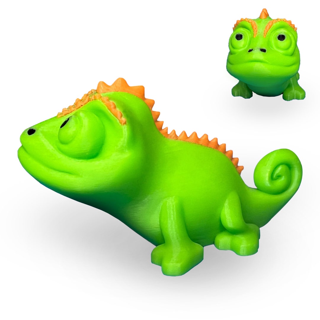 CANNATECH3D Chilly the Chameleon Desk Buddy High Quality & Etsy