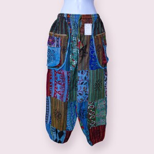 Beau pantalon patchwork bohème hippie unisexe poches zippées BLU mix fabric patch