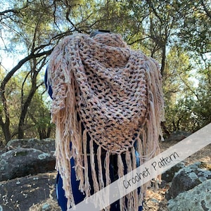 Light & Airy Crochet Shawl Pattern, Easy Triangle Shawl with Fringe, Open Stitch Crochet Wrap, Modern Crochet PDF Pattern, Instant Download