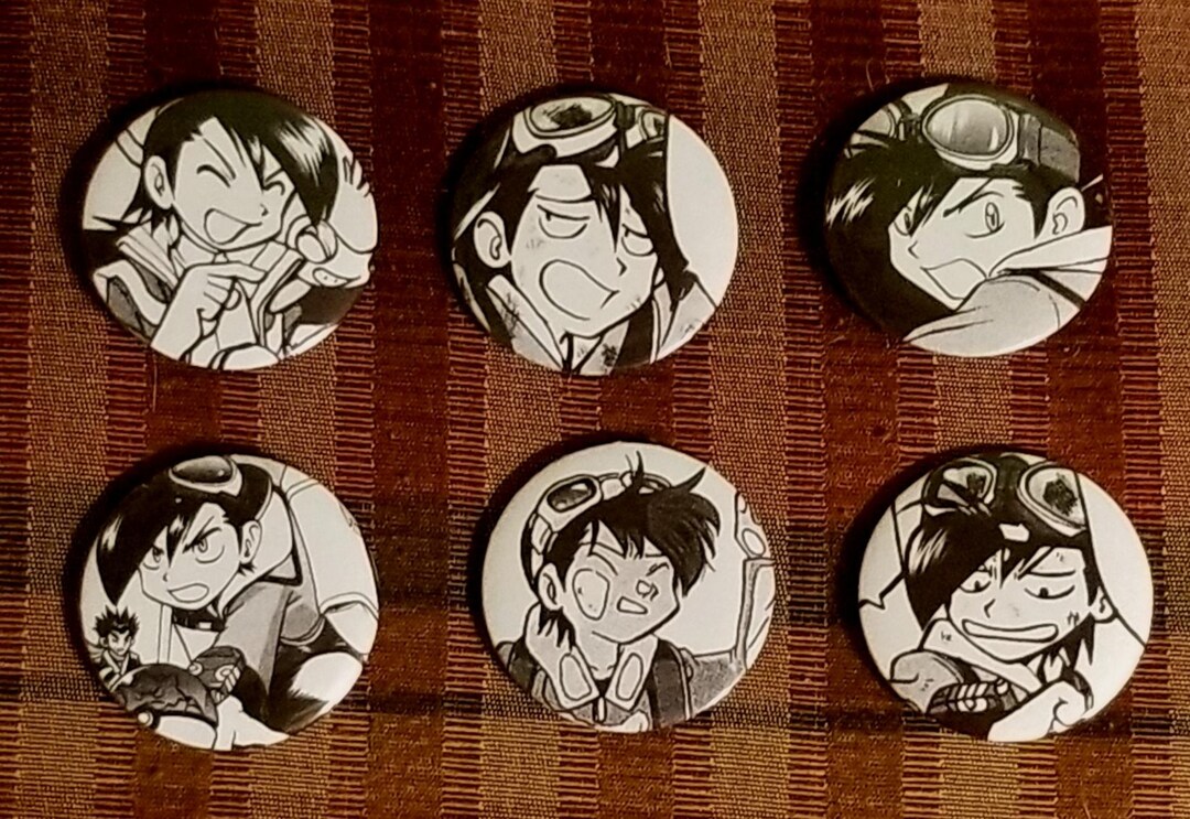 Ethan Gold Buttons Pokemon Gold Silver Pins Pokemon Heartgold And