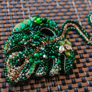 Monstera brooch,handmade brooch,embroided with crystals, pearls, rhinestones, bead image 2