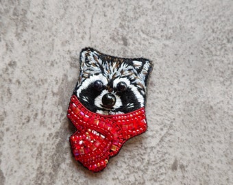 raccoon brooch