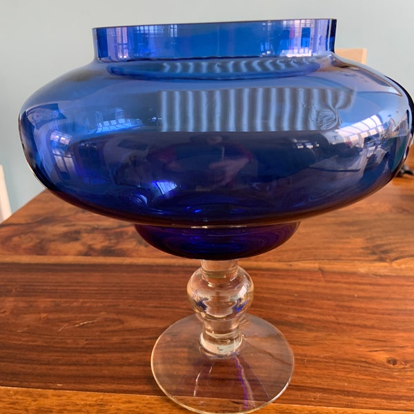 Vintage blue glass decorative bowl