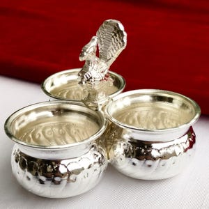 German silver 3 cup peacock kumkum standl#Germansilveritems #germansilverarticles #germansilverpoojaitems
