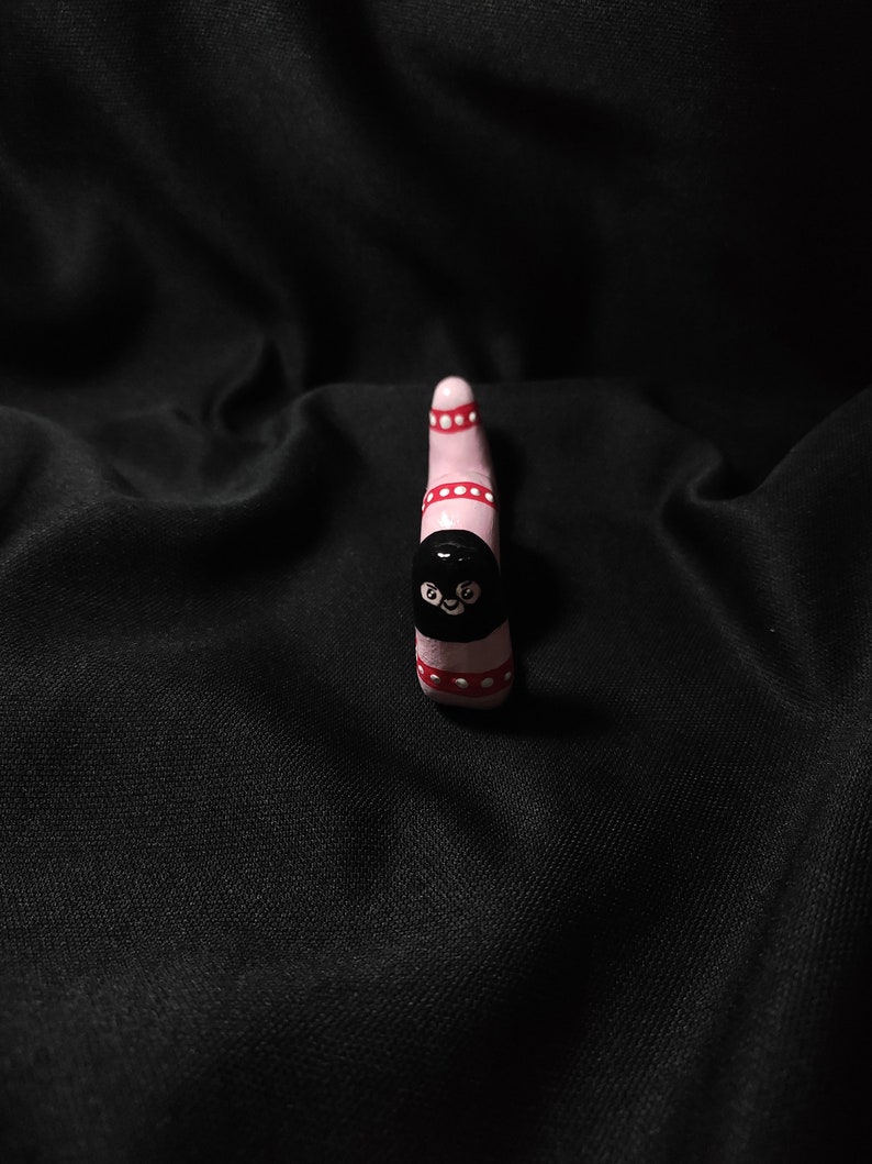 Handmade Cute Thief Worm Paint Brush Holder, Paintbrush Rest, Snake Pen