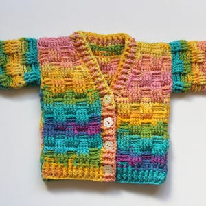 Handmade multicoloured rainbow knitted baby cardigan | gender neutral | 6-12 months | Anni & Amie