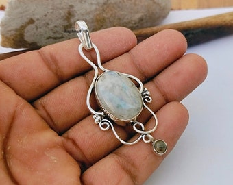 Rainbow Moonstone Pendant, 925 Sterling Silver Pendant, Beautiful Necklace , Moonstone Pendant,, Beautiful Moonstone Pendant, Natural Stone