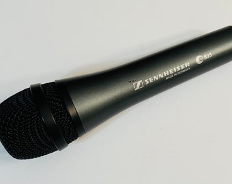 Sennheiser e835 Handheld Cardioid Dynamic Vocal Microphone