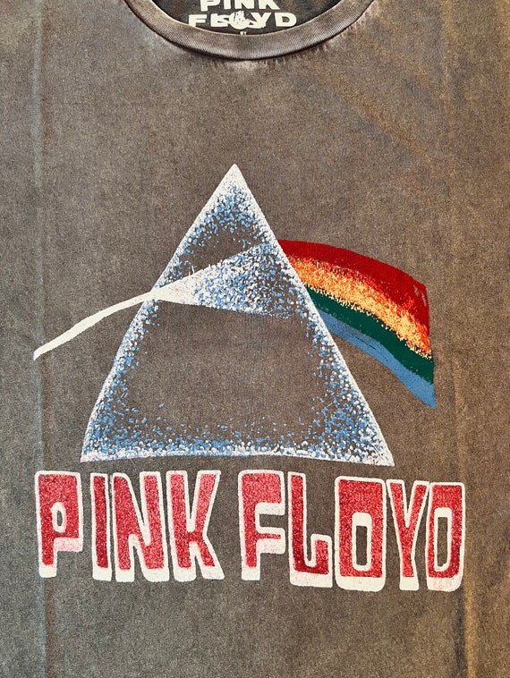 Pink Floyd distressed graphic tee (NEW) - image 1