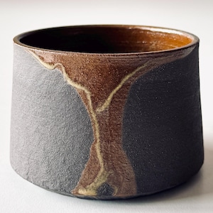 Handmade Rustic Stoneware Mug: Black Clay with Brown Glaze