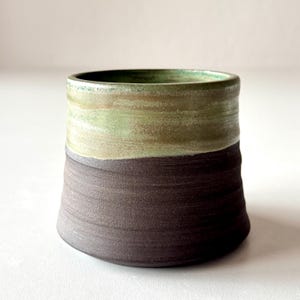 Handmade Stoneware Mug – Black Clay with Rustic Green Glaze, Minimalist Design