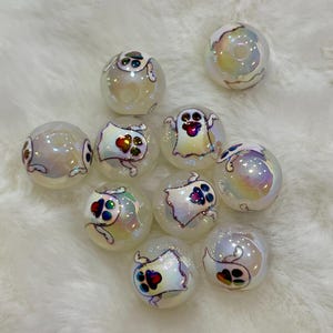 16mm Ghost Beads – Glow in the dark | UV Printed | High Quality Halloween Beads for Crafts, Jewelry & More