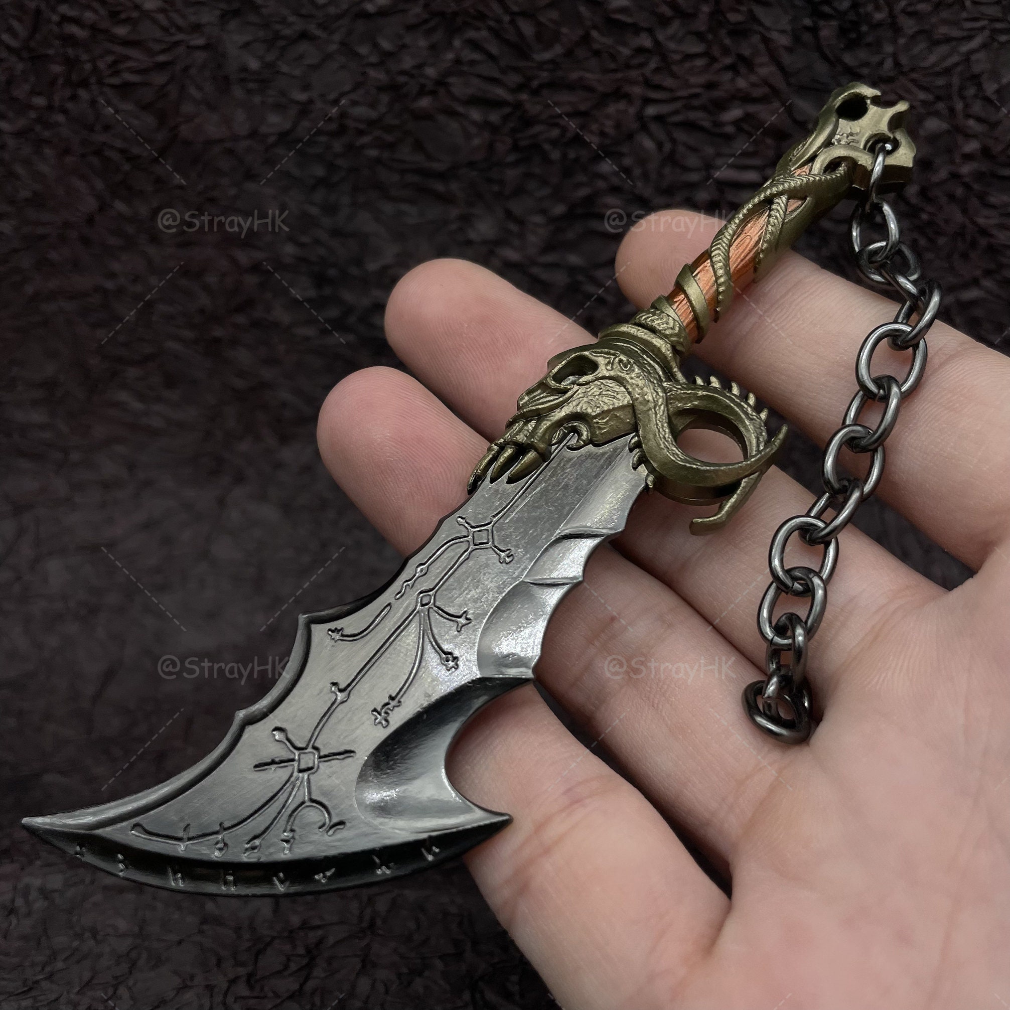 God of War Ragnarok Kratos The Blades of Chaos Leviathan Axe Blade of  Olympus Keychain Necklace Game Cosplay Accessories Jewelry