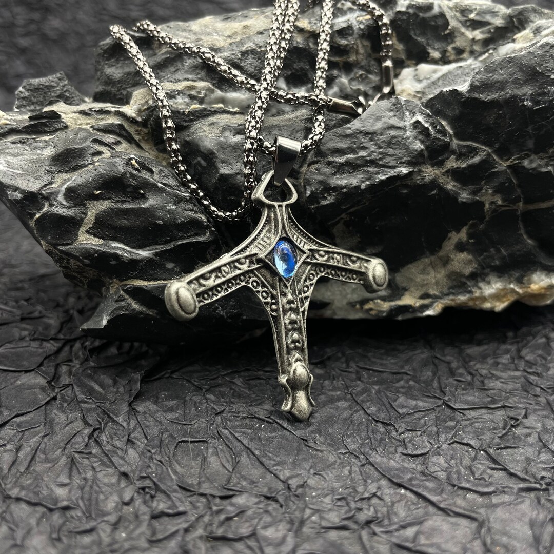 Bloodborne Necklace Sword Hunter Badge 1.55 Cosplay Gift Bloodborne