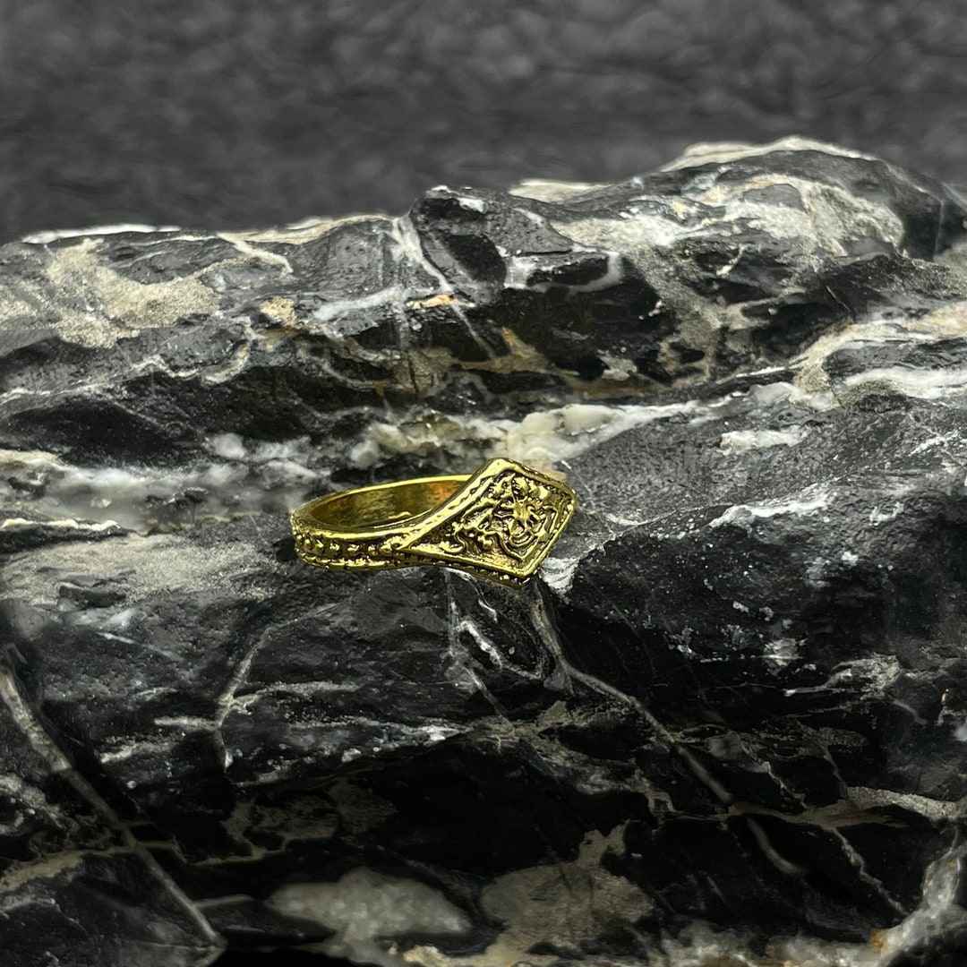 Dark Souls Ring of Favor and Protection Fully Detailed Dark Souls Cosplay Jewelry / Dark Souls 1
