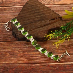 Peridot bracelet, handmade bracelet green gemstone bracelet,925 sterling silver bracelet peridot jewelry,gift for her/him birthday gift