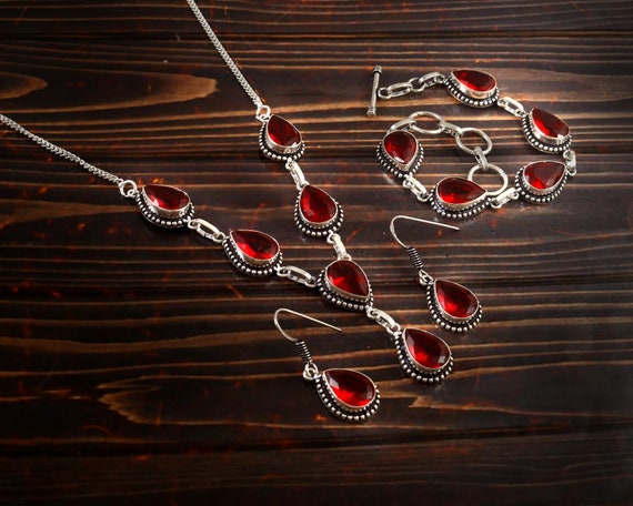 ＊ネックレス・ブレスレット・イヤリングのセット フォースメント Forcement 4点セットネックレス・ブレスレット・両