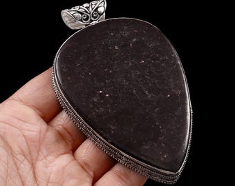 Natürliche Nuummite Anhänger Frauen Schmuck Anhänger Edelstein Anhänger 925 Sterling Silber Anhänger handgemachte Anhänger Geschenk für sie / ihn Geburtstag Geschenk