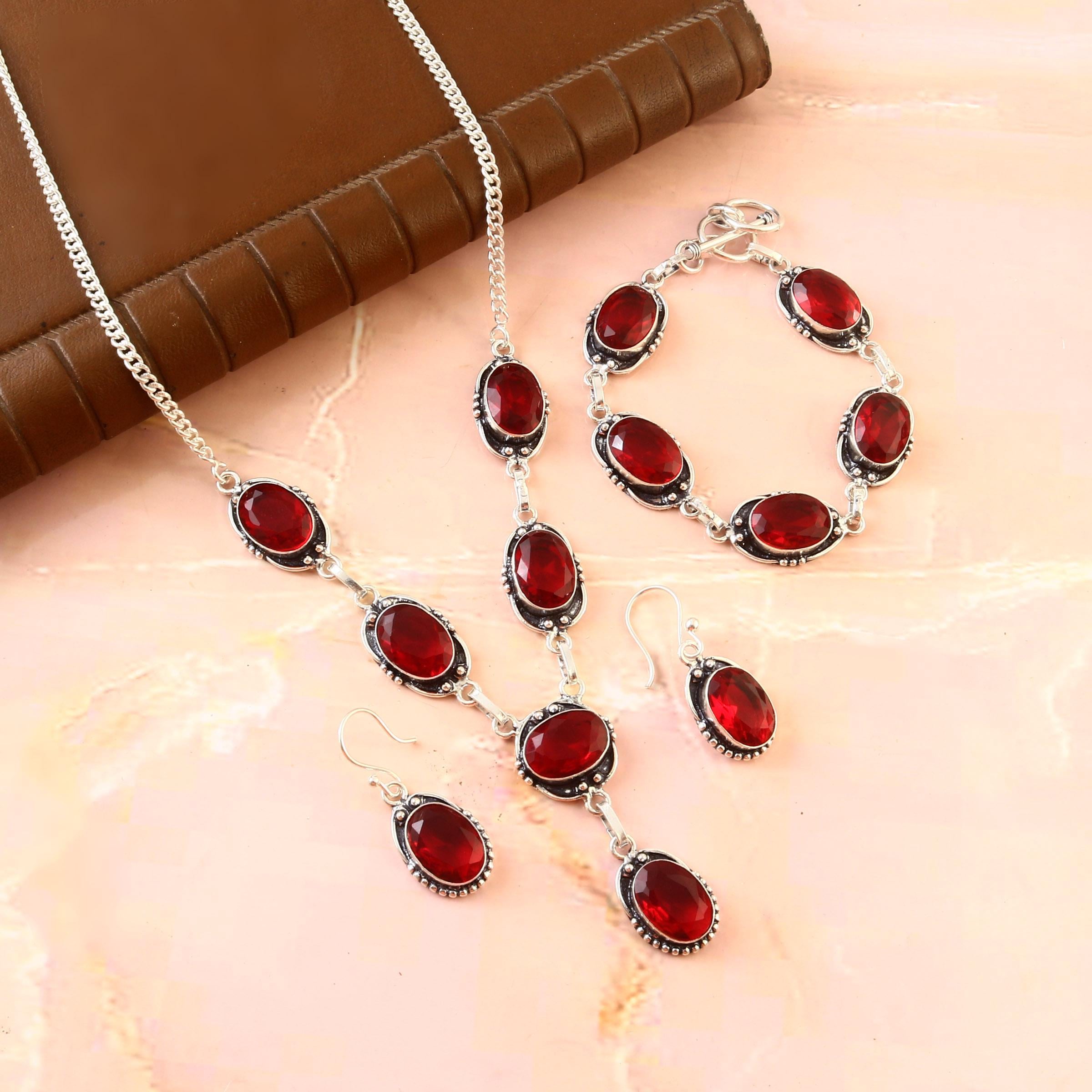 Set Gioielli Donna In Granato Rosso Sangue Con Topazio - Collana, Orecchini E Anello Regolabile