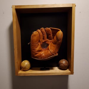 Vintage Denkert infielder's mitt shadowbox, Baseball Fan Gift