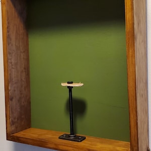 Scatola portaoggetti in legno di GRANDE formato "vuota" per esporre guanti vintage personali e cimeli sportivi. 18 X 15 X 4. (Esempio finito nelle foto)