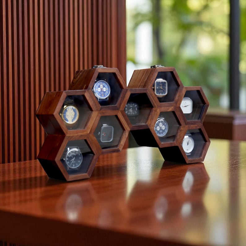 watch organizer