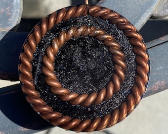 Orgonite tensor amulet