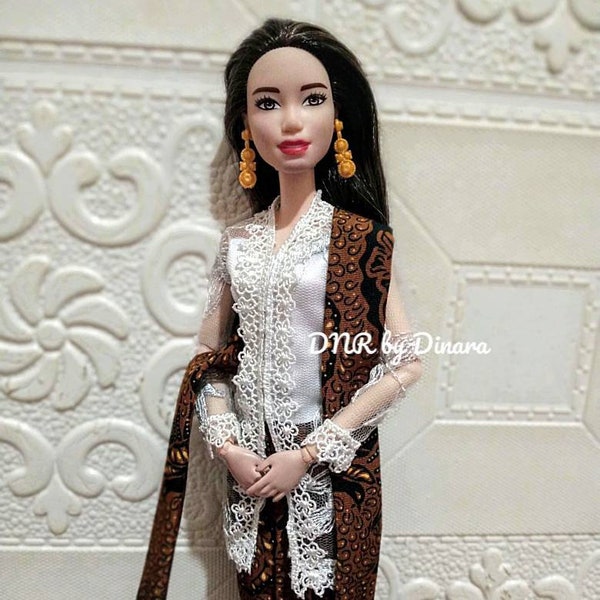 Fashion doll royalty kebaya batik dress, real custom handmade, unique & rare design, body fit fashion royalty poppy parker nu face, limited